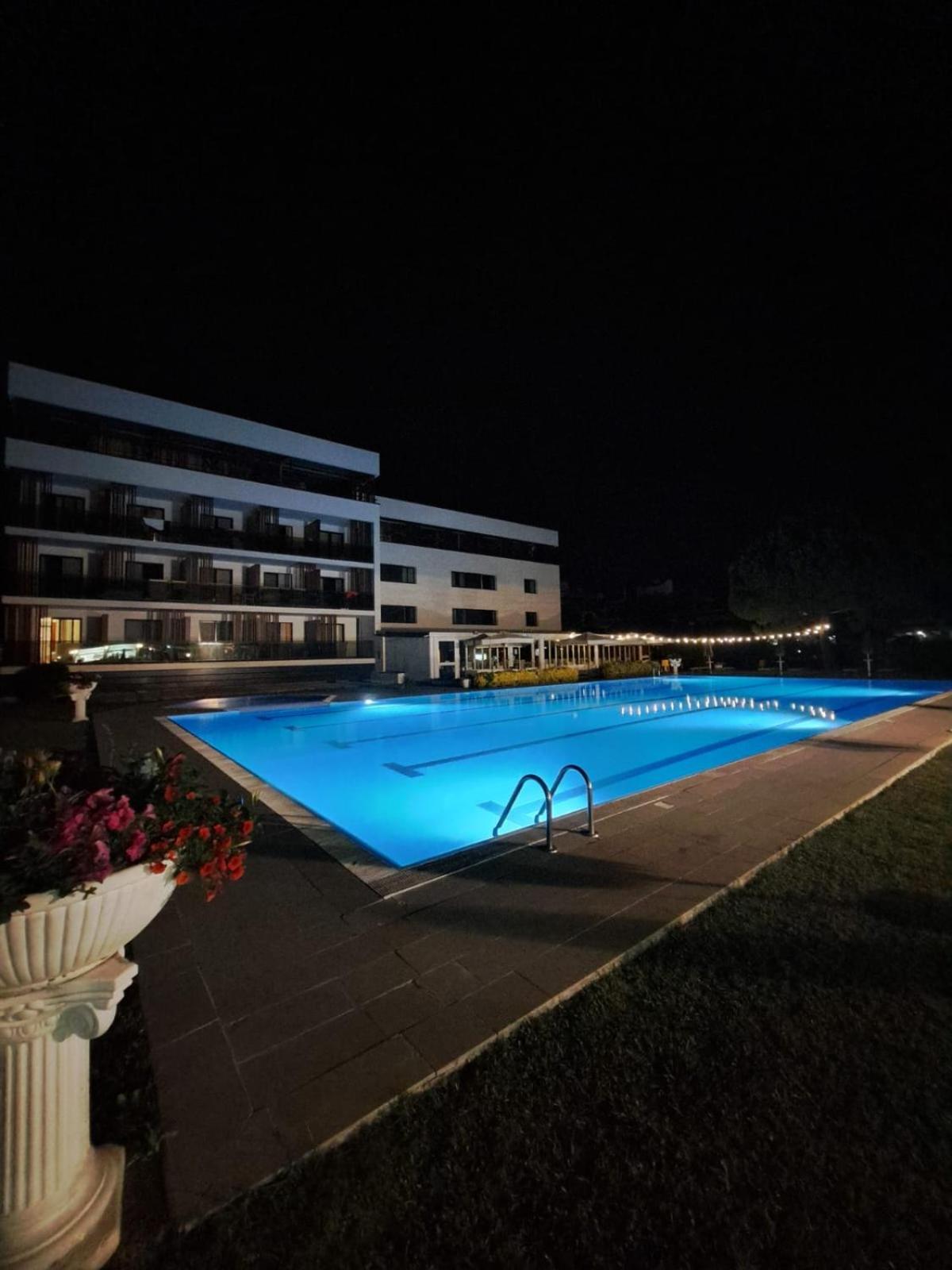 Hotel Falcone Lignano Sabbiadoro Exterior foto